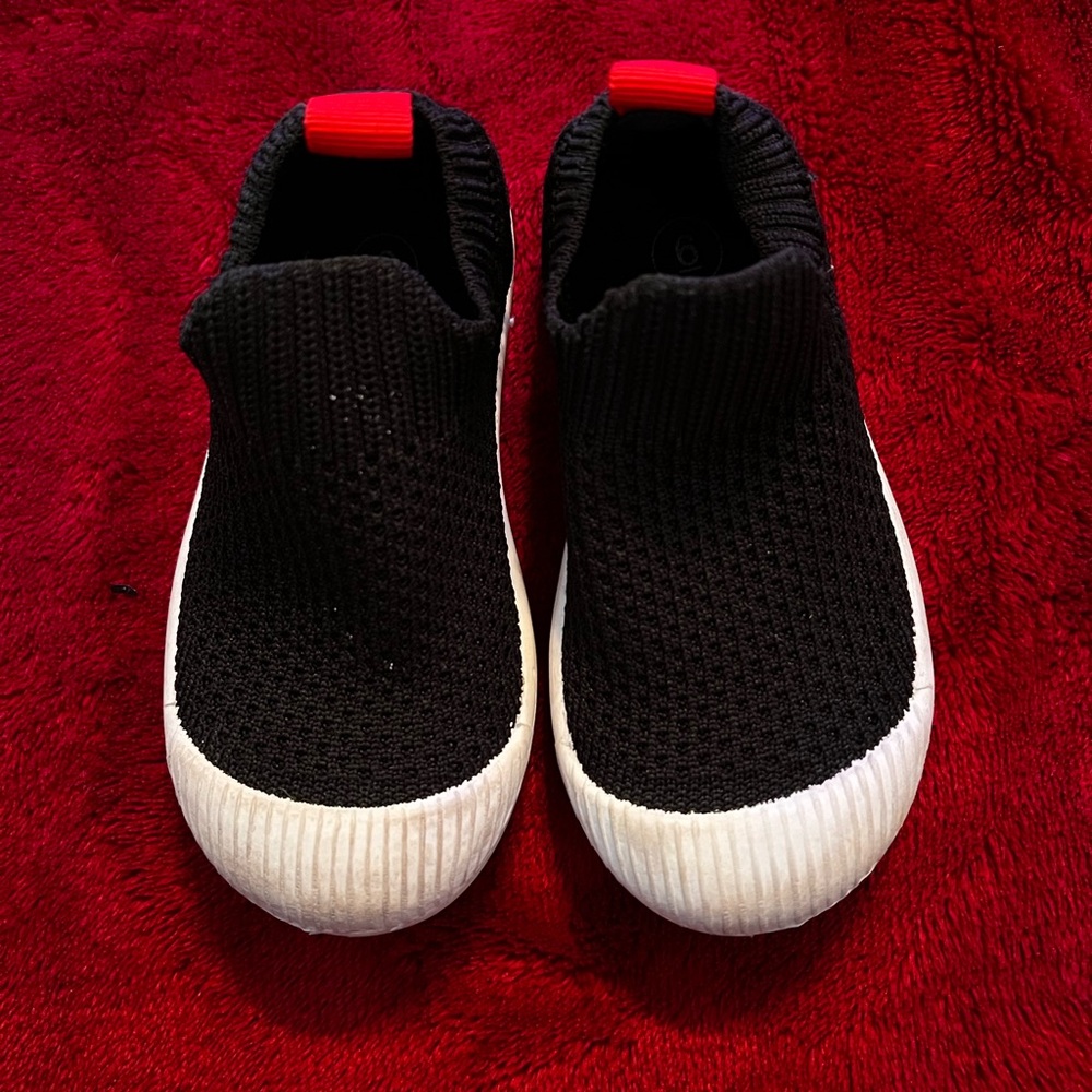 Cat & Jack Fabric Slip On Sneakers size 6c